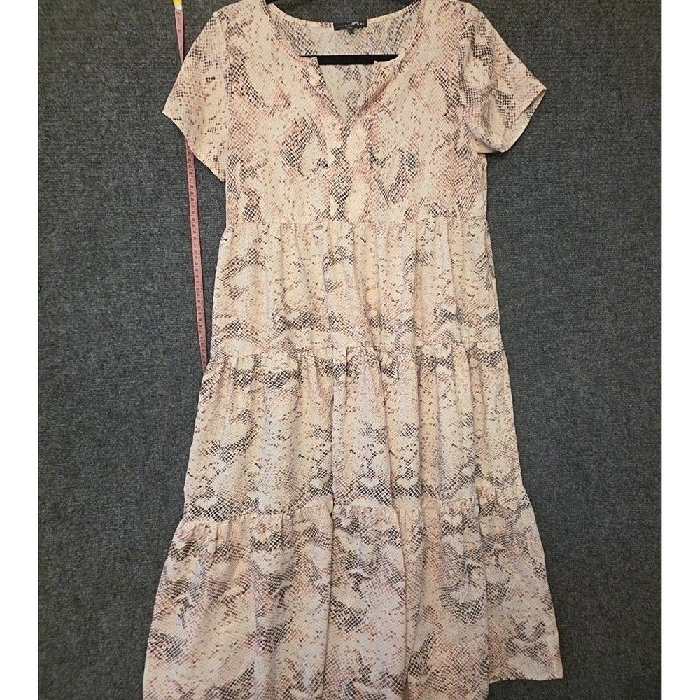 West Kei Dress Womens XS Beige Snake Print V Neck Short Sleeve Trapeze Midi